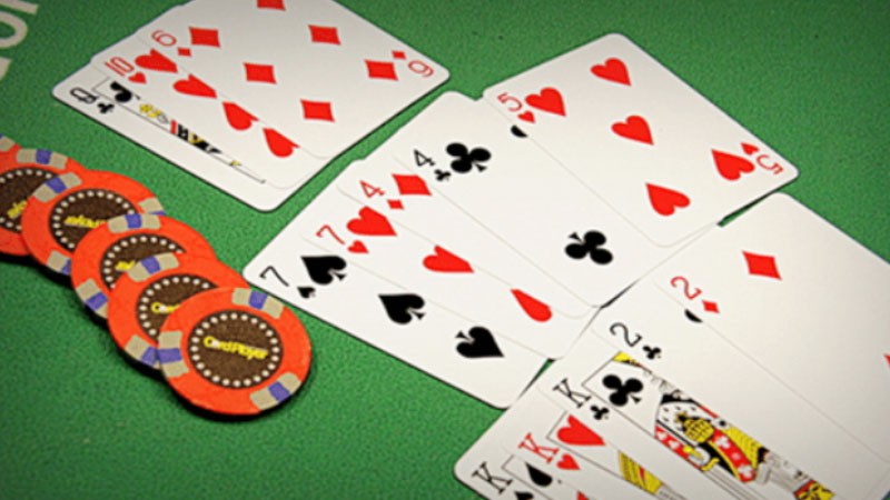 mậu thầu trong poker cách đặt cược